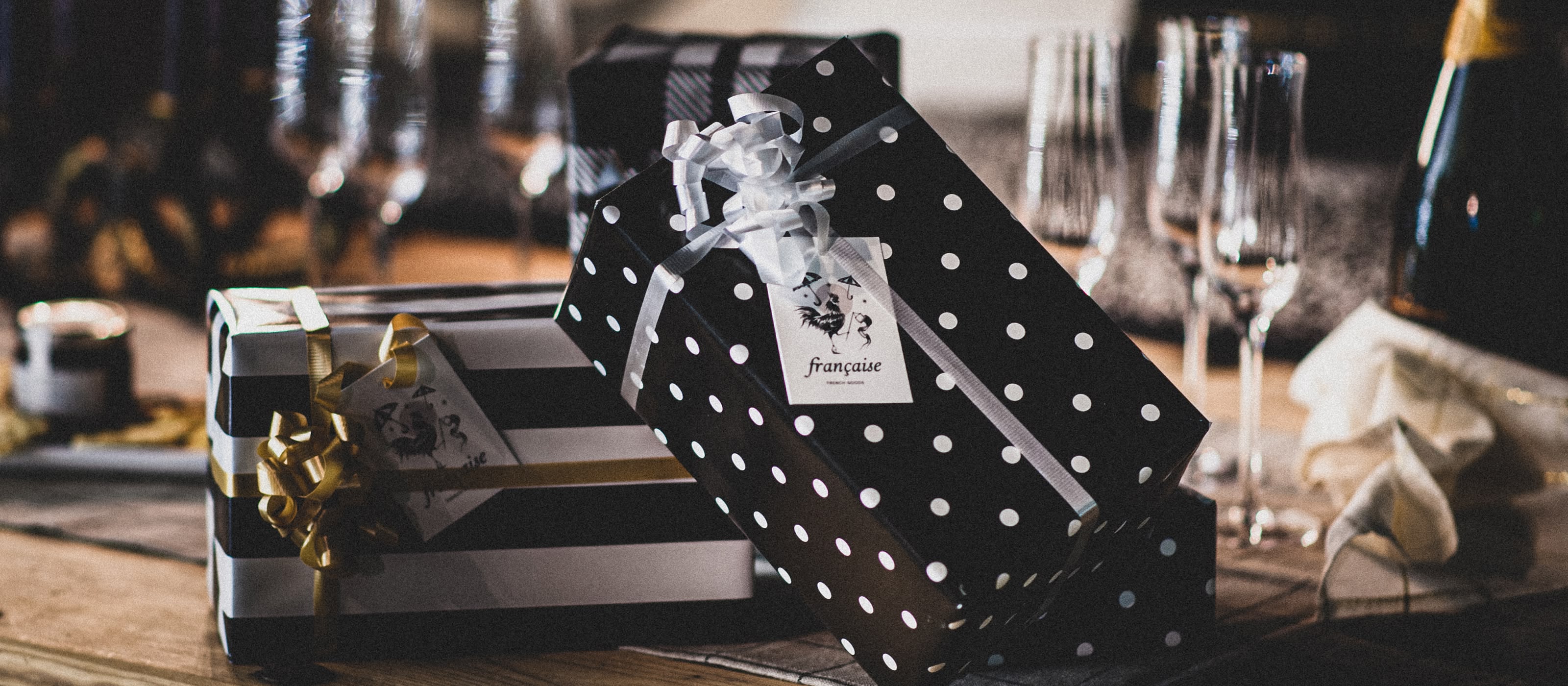 French Holidays Decorations & Gifts