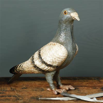 Cast Iron Pigeon – HomArt