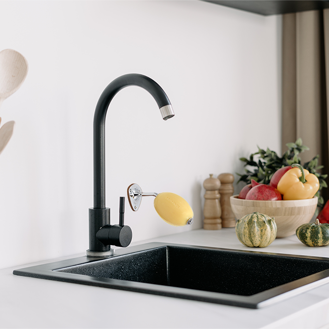 Rotating Soap Holder mounted by a kitchen sink – Earth & Nest