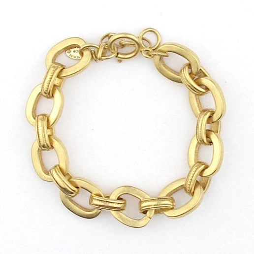 De Rigueur Bracelet