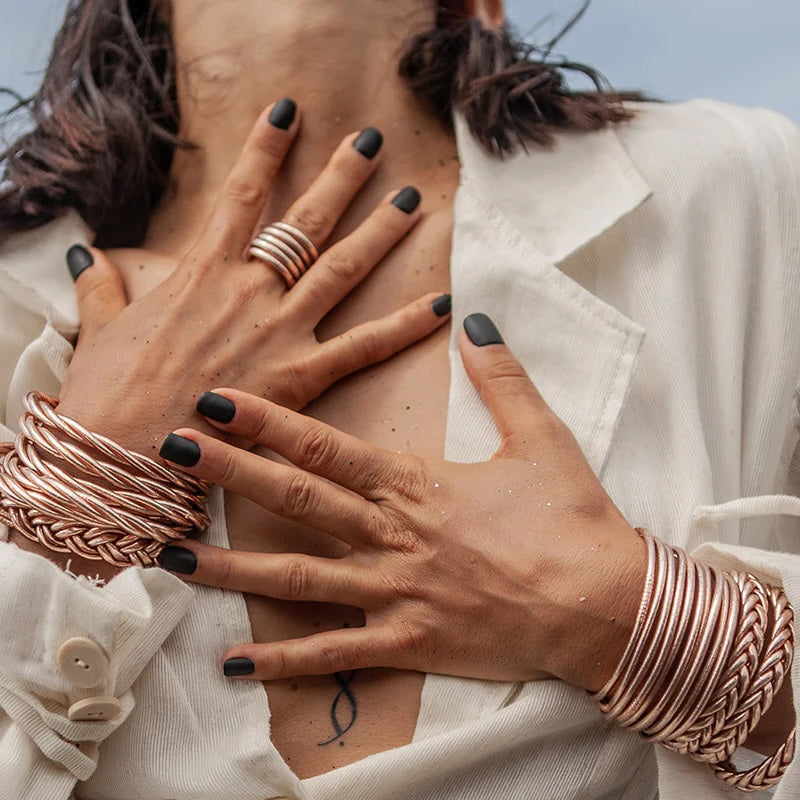 Kumali Twist Bracelet Champagne