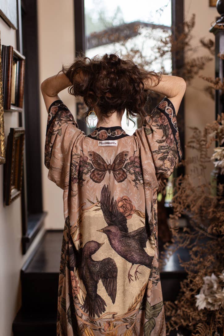 Momento Kimono Robe – Market of Stars